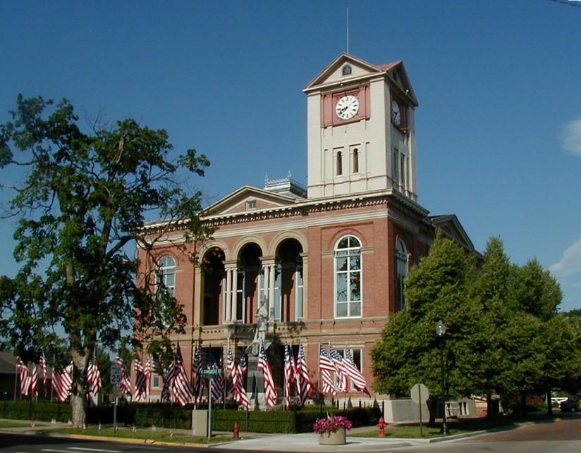 Rushville, IL: 4th of July in Rushville - Schuyler County Courthouse