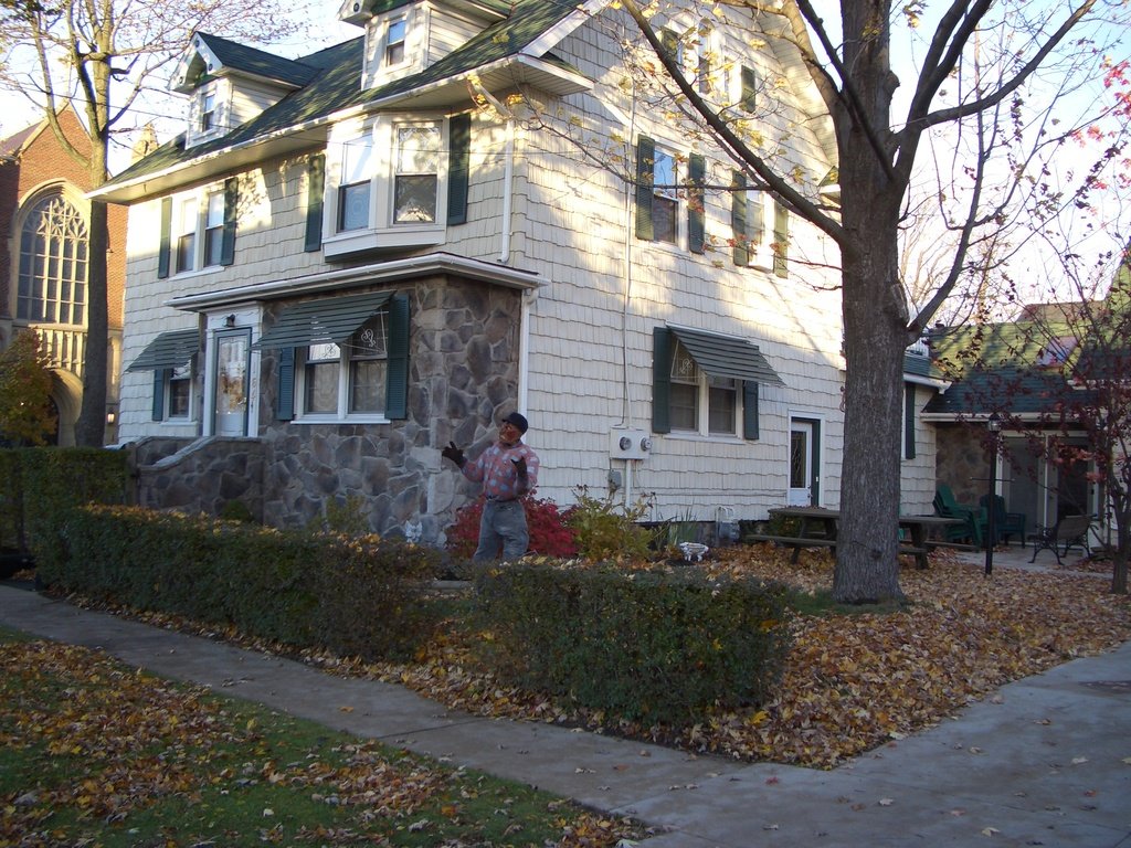 Oak Harbor, OH: 164 Church St., Oak Harbor, OH and the scary guy that lives there