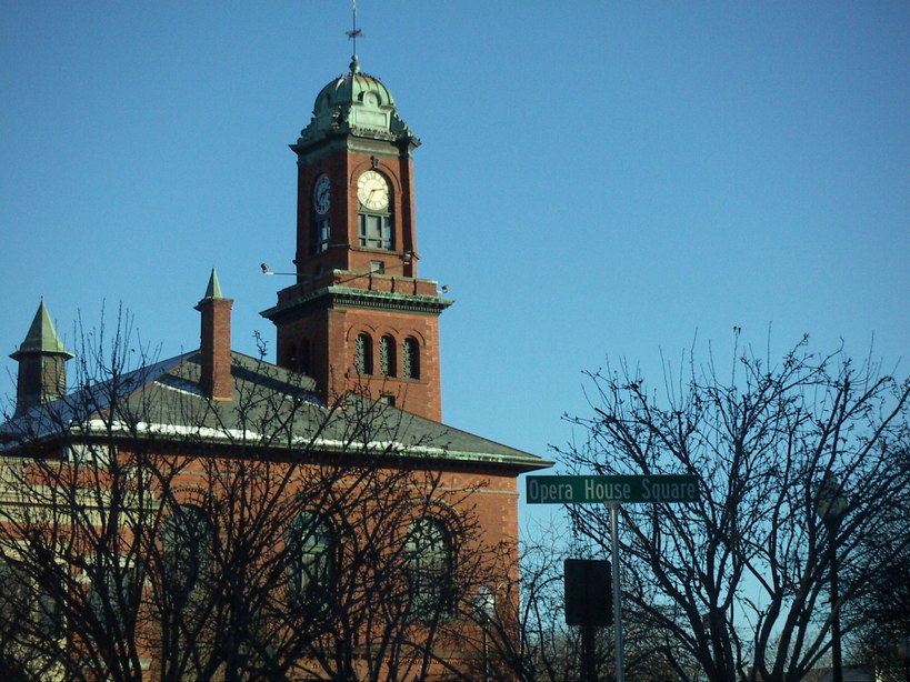 Claremont, NH: Claremont City Hall, 2004