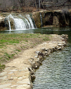 Crawford, TX: Tonkawa Falls and Swimming Area