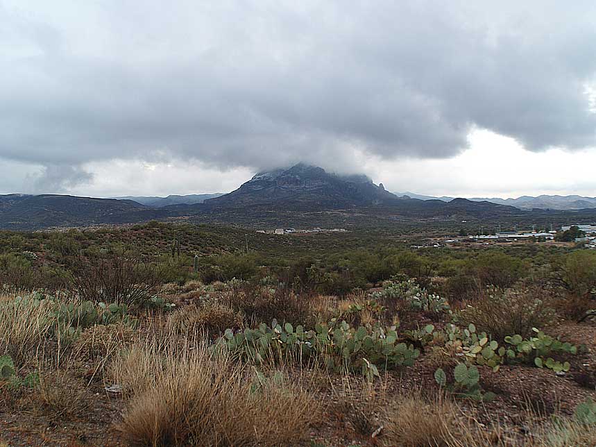 Superior, AZ: Picketpost Mountain