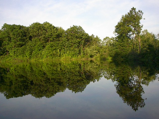 Hubbard, OH: mirror mirror on i 80 construction pond