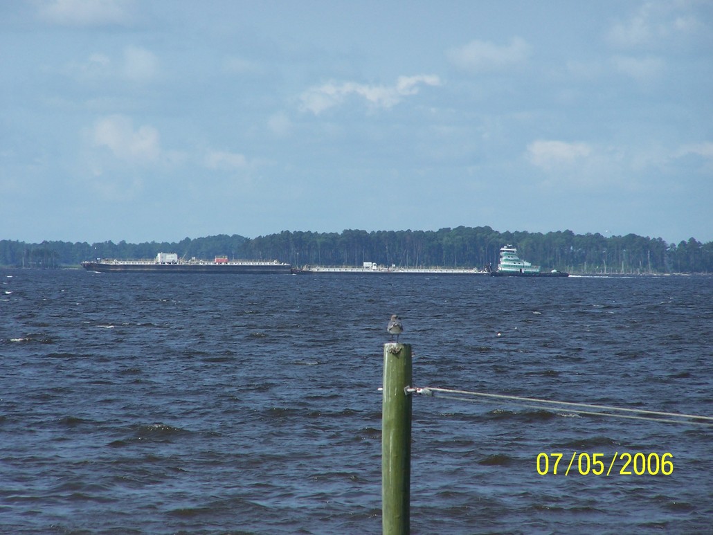 Belhaven, NC Tug with barge photo, picture, image (North Carolina) at