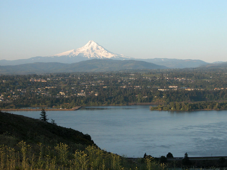 White Salmon, WA: View from White Salmon toward Hood River