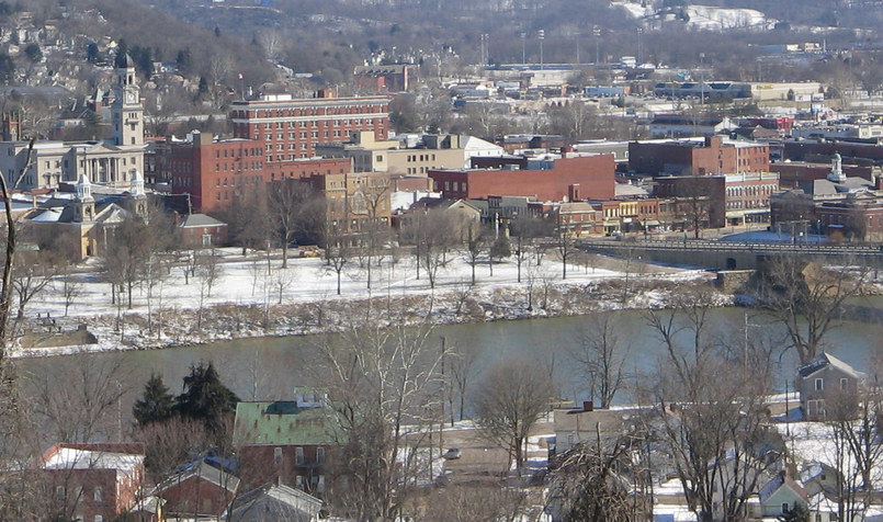 Marietta, OH: Downtown Marietta, Ohio as seen from Harmar Hill