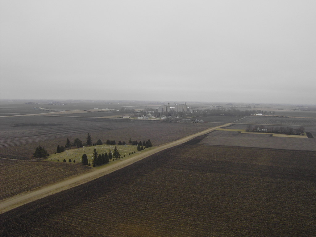 Blairsburg, IA: Picture from Blairsburg in the Distance & showing the wind farm north of Blairsburg