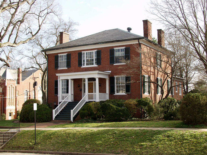 Farmville, VA: Hardy House, c. 1840, Beech Street, Farmville, VA 23901