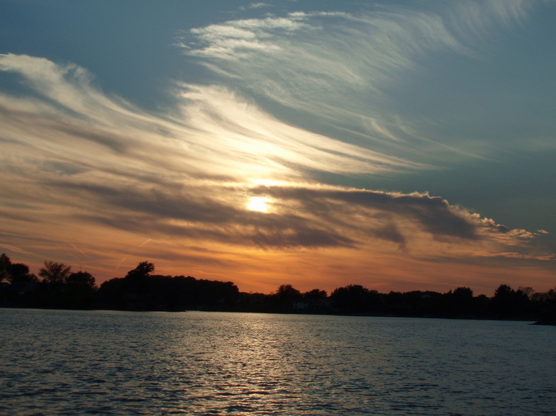 Avon, IL: Sunset at Little Swan Lake