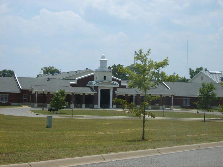 Vernon, AL: The New School