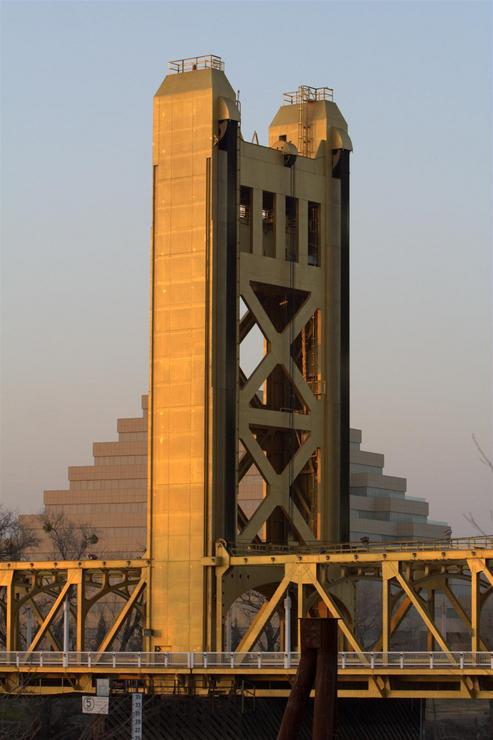 Sacramento, CA: Sacramento Tower Bridge.