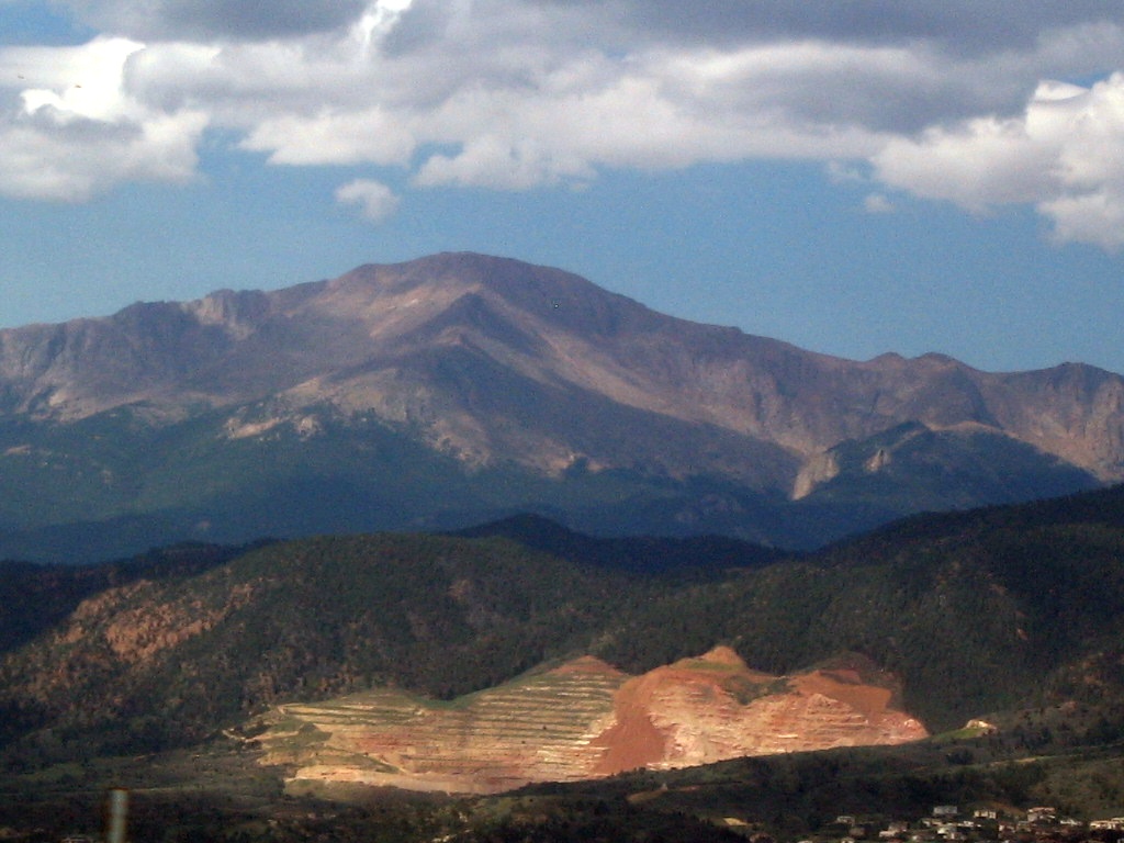 Colorado Springs, CO: Mountain View