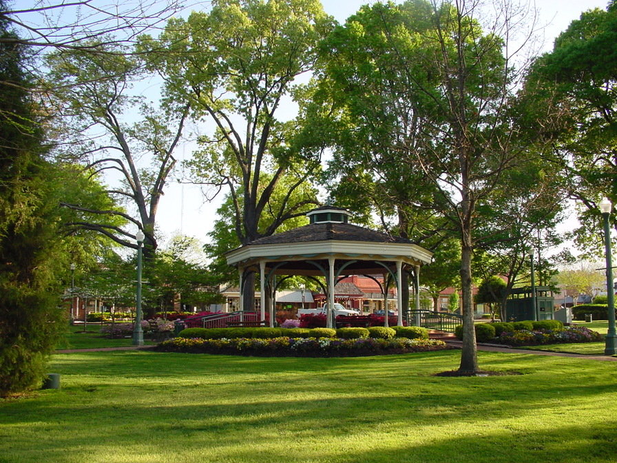 Collierville, TN: 2007 spring town square