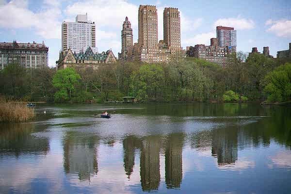 New York, NY: Central Park in the Spring