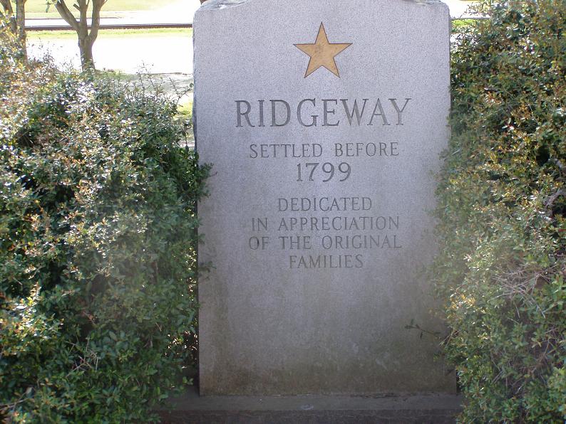 Ridgeway, SC: Marker that sits in downtown Ridgeway