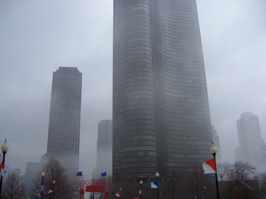 Chicago, IL: fog in the windy city