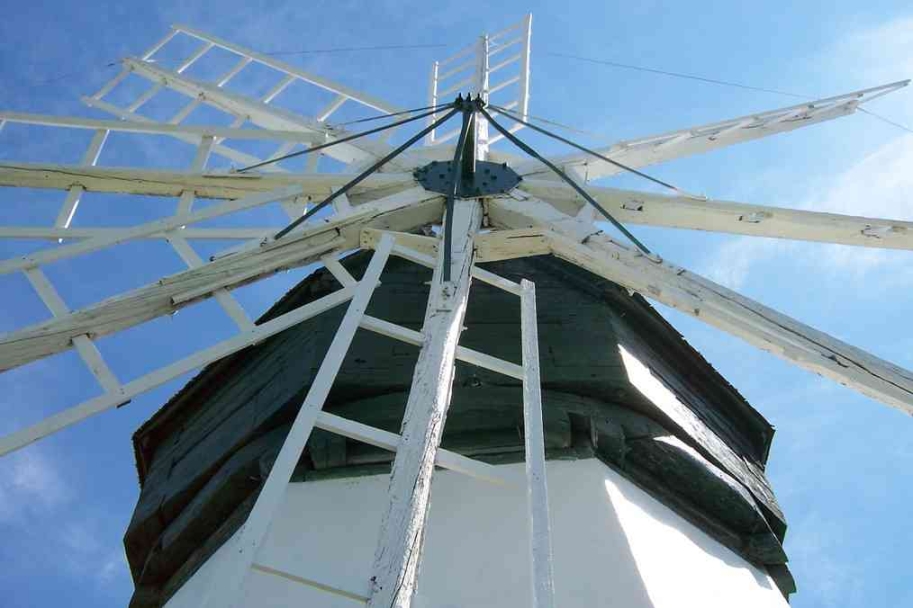 Superior, WI: Davidson Windmill