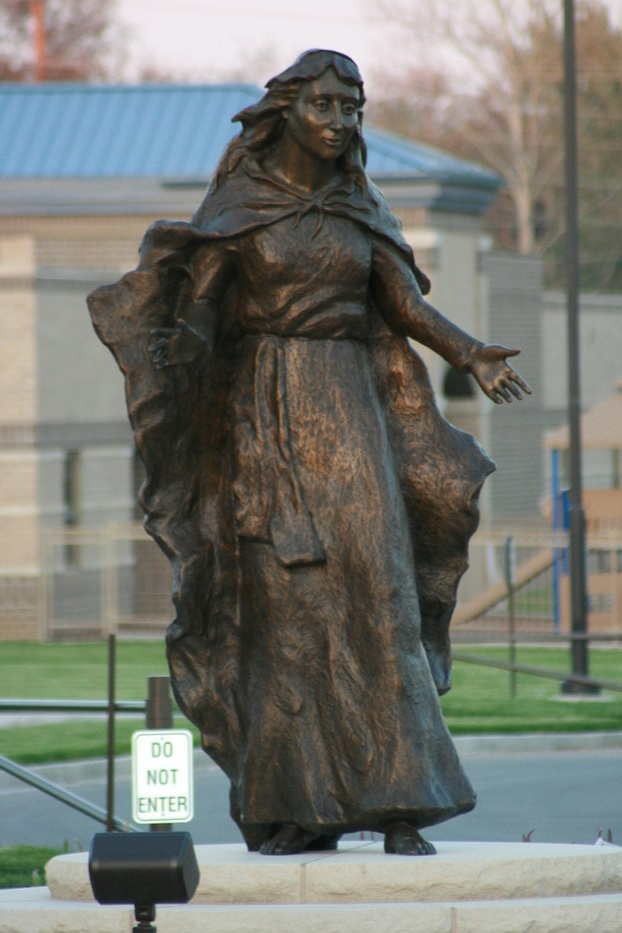 Pittsburg, KS: Statue outside St Mary's Catholic Church