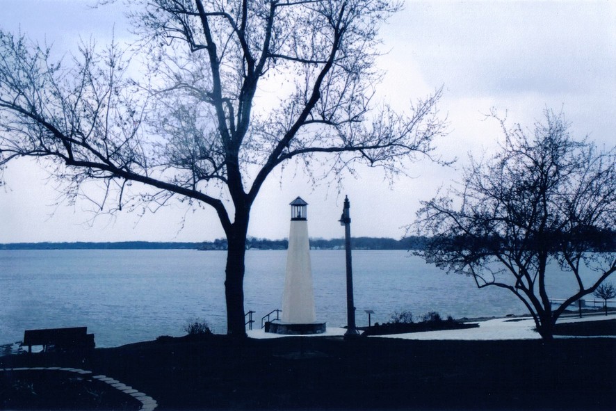 Culver, IN: Lake Maxinkuckee in April