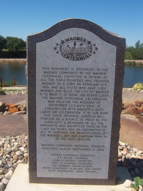 Wagner, SD: Monument at Wagner Lake