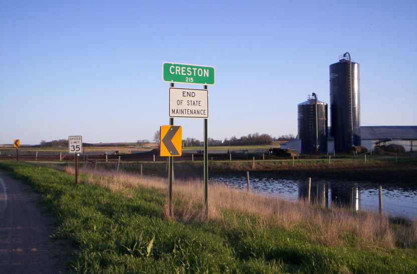 Creston, NE: Sign leading into Creston