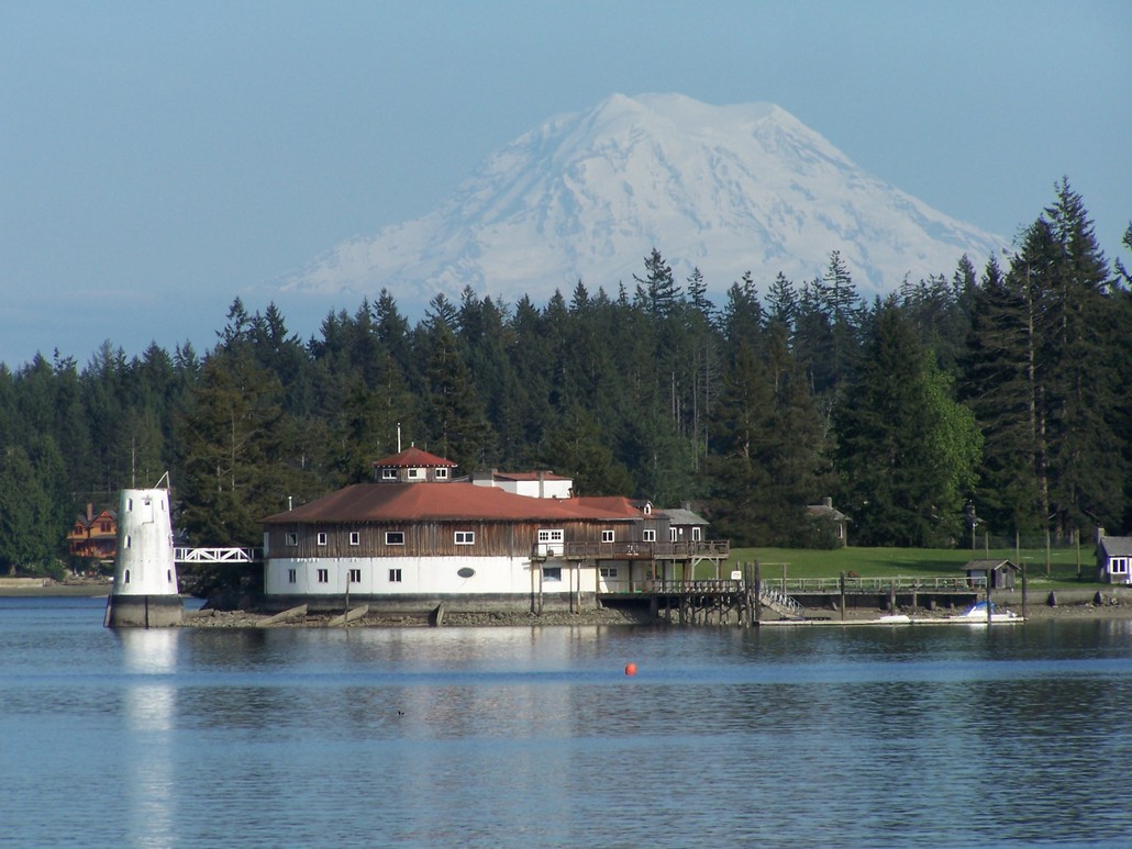 Fox Island, WA: Tanglewood Island, and Mt Rainier