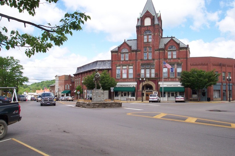 McConnelsville, OH: Downtown McConnelsville