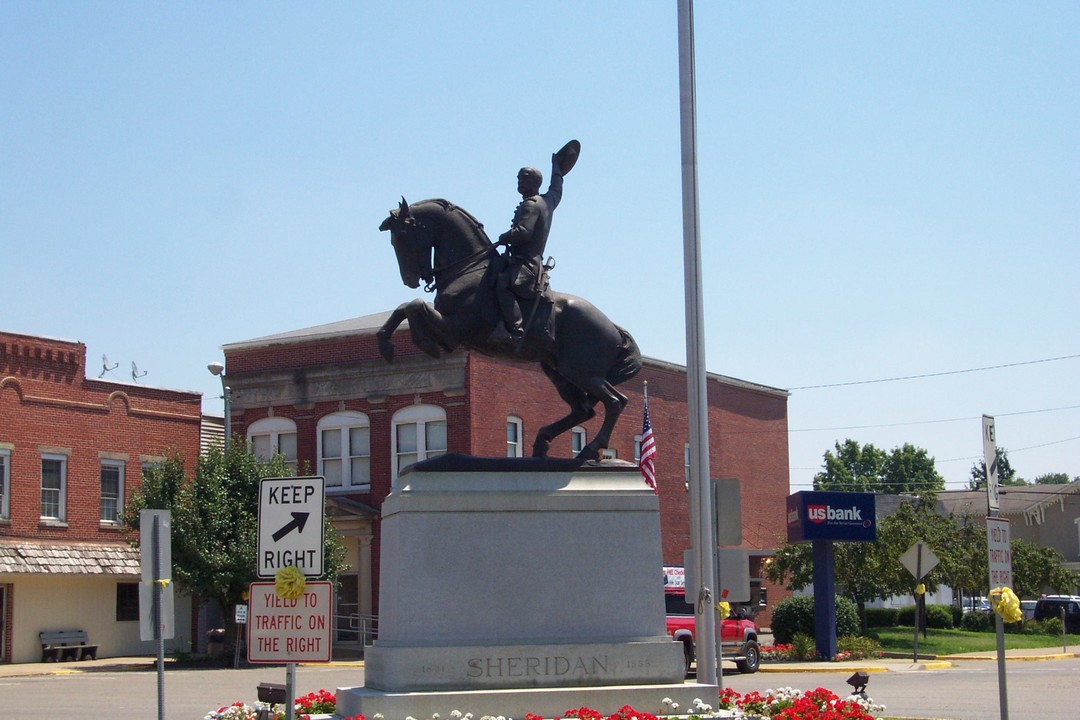 Somerset, OH: Statue of Somerset native Gen. Philip Henry Sheridan