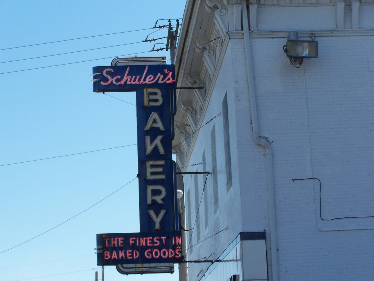Springfield, OH: Schuler's Bakery on the Old National Road