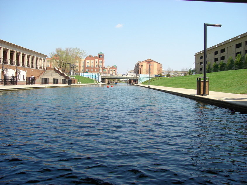 Indianapolis, IN: Canal View