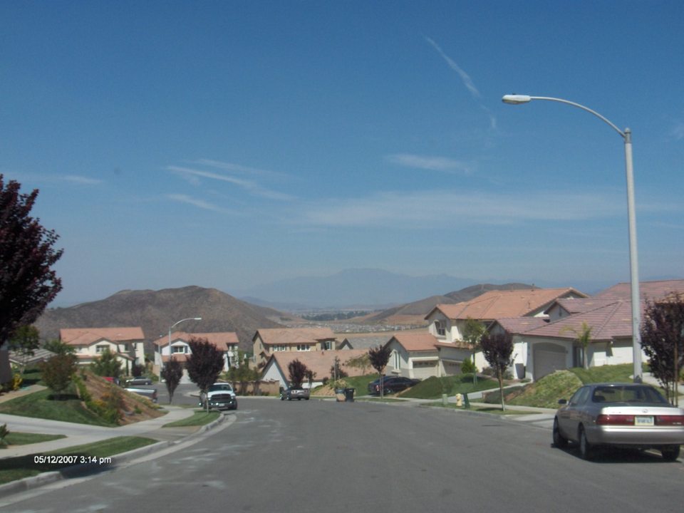 Lake Elsinore, CA Beautiful Canyon Hills Subdivision, view down Poppy