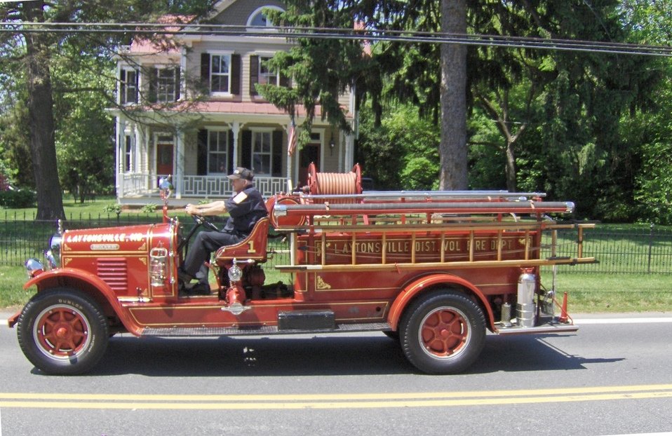 Laytonsville, MD: Laytonsville Parade 2007 "Old Nellie Fire Truck"
