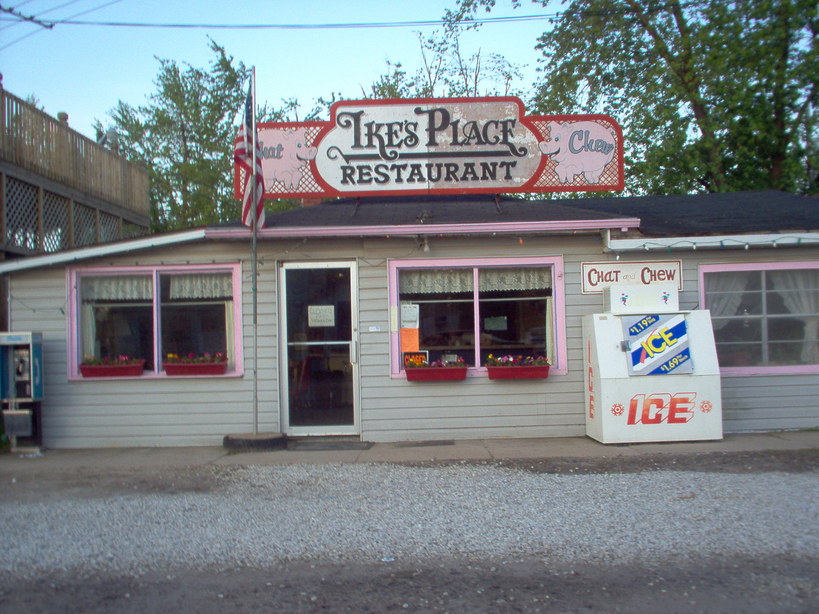 Leasburg MO Chat n Chew music Jam s On Tuesday Nights Photo 