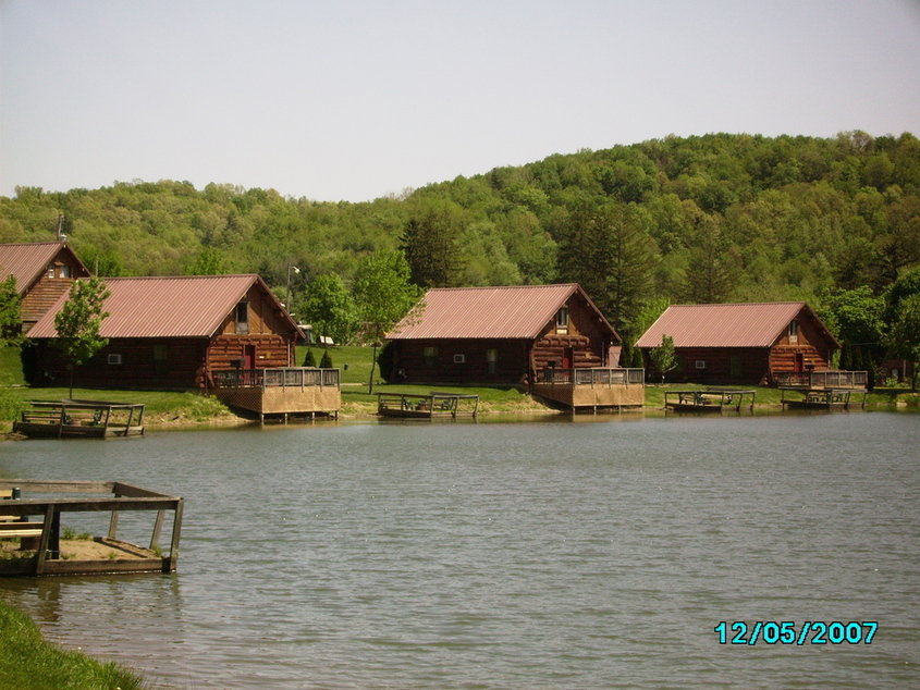 Loudonville, OH: Cabins on Rt 3 south...