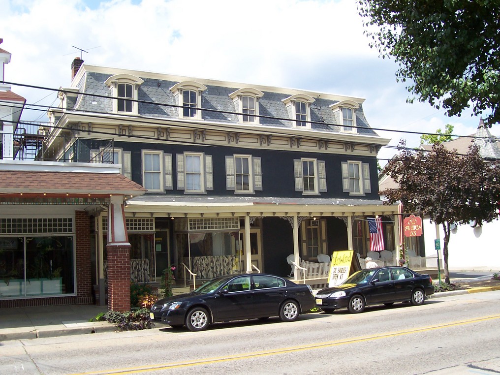 Swedesboro, NJ The Old Swedes Inn photo, picture, image (New Jersey