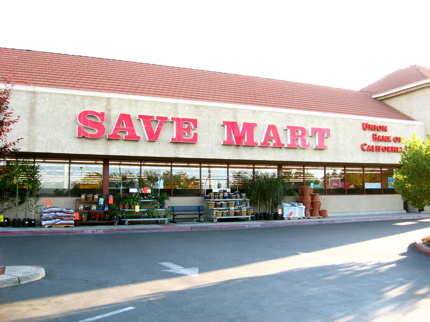 Galt, CA: SaveMart