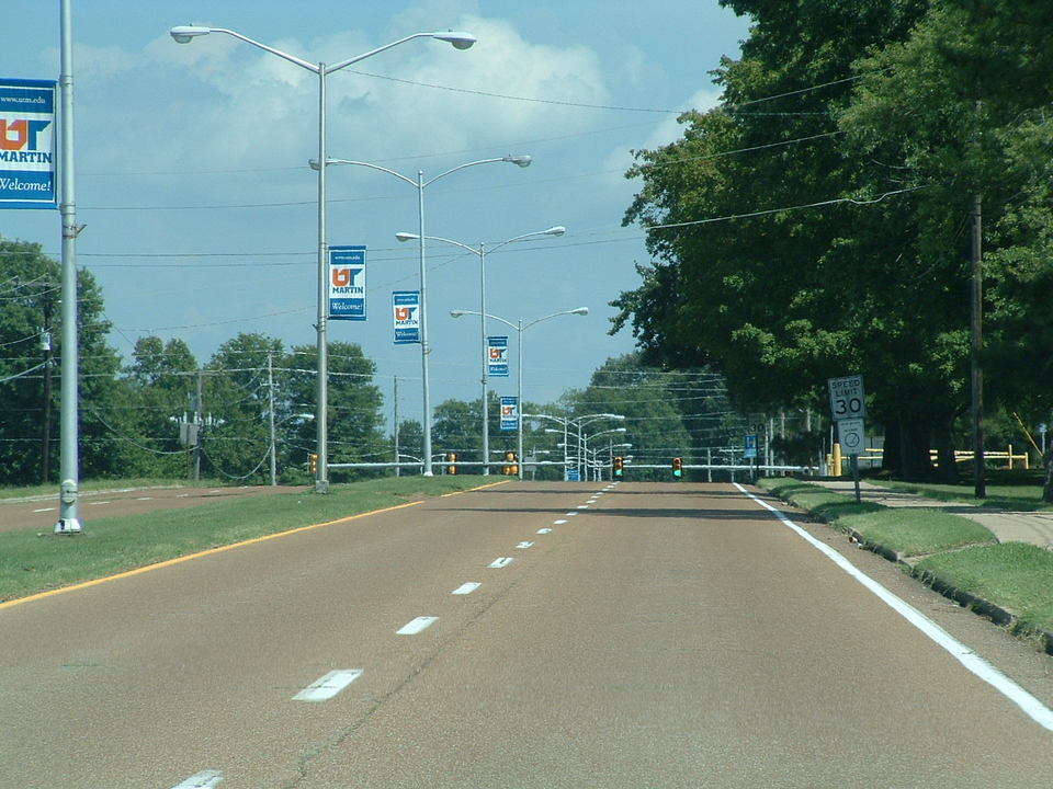 Martin, TN: The main road that goes in front of UTM campus.