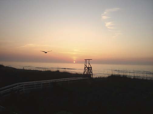 Carolina Beach, NC: Sunrise at Carolina Beach