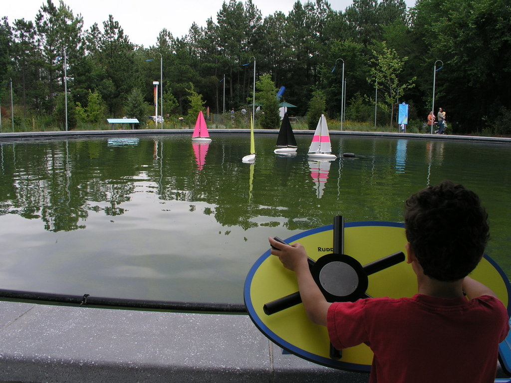 Durham, NC: Remote-controlled Sailboats at the NC Museum of Life & Science