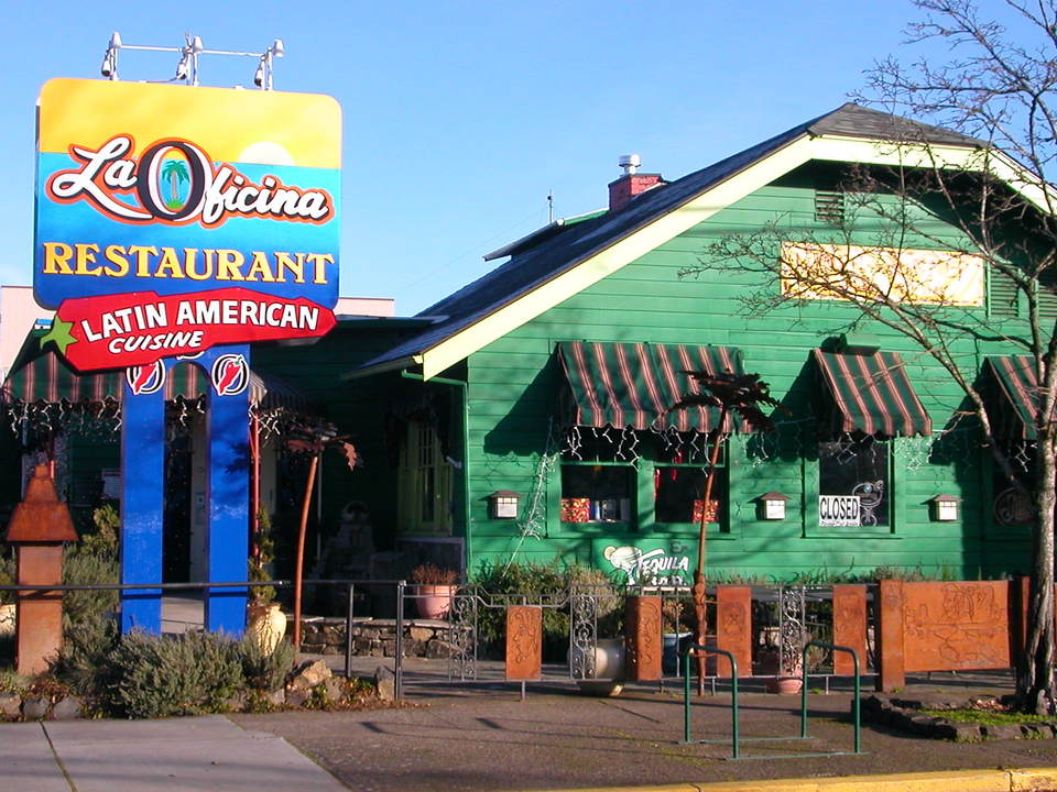 Eugene, OR : La Oficina, a great local restaurant in Eugene photo