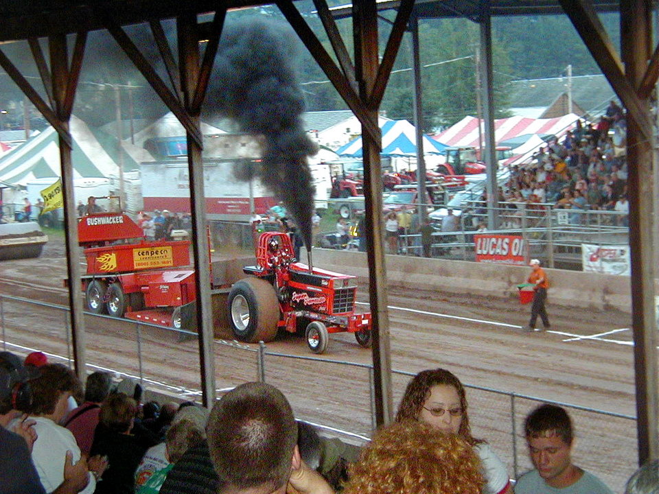 Walton, NY: Walton County Fair Of 2005 Great time won't miss ti for the world