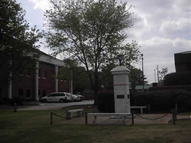 College Park, GA: courtyard between City Hall and Public Library