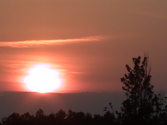 Lake Wylie, SC: SUN-DOWN AT THE LAKE WYLIE