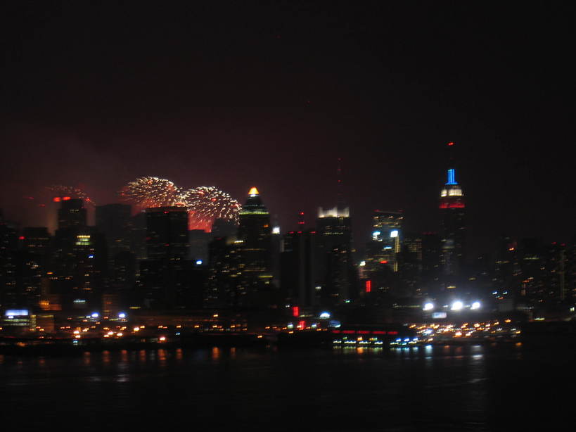 West New York, NJ: Fourth of July fireworks from Boulevard East in West New York, NJ