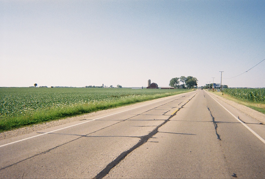 Harvard, IL: Harvard, IL - US Route 14 Toward The Wisconsin State Line From Illinois.