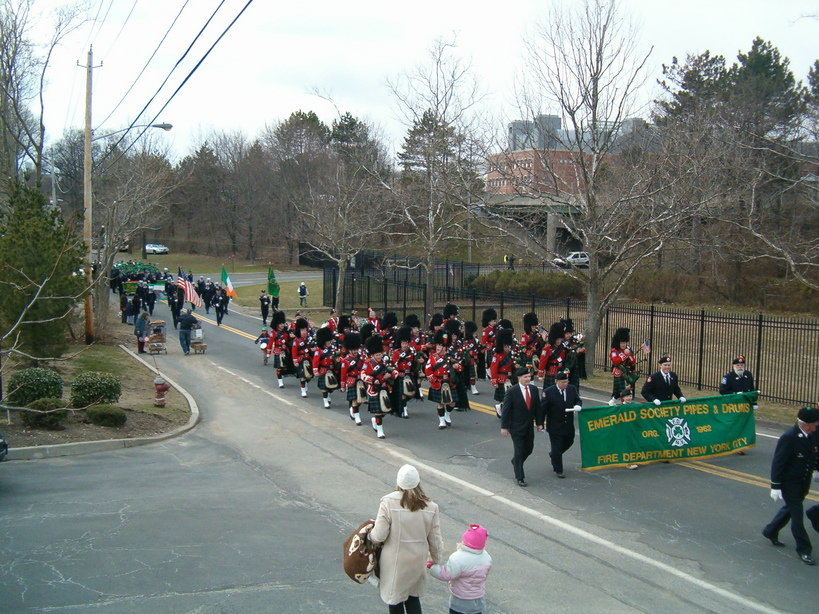 Pearl River, NY: st patricks' day parade.