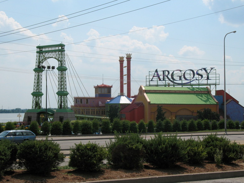 Alton, IL: The Argosy Casino on the Mississippi River in Alton, IL