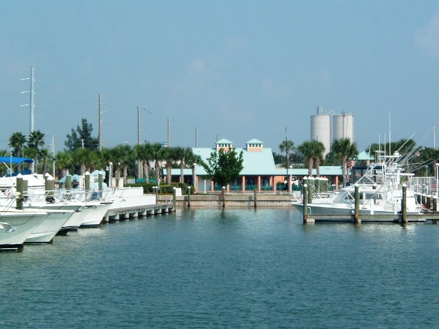 Fort Pierce, FL: City Marina in downtown Fort Pierce which now claims to be the fishing tournament capital of the world.