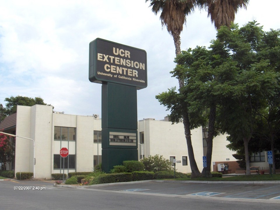 Riverside, CA: Univ. of California Riverside - Extension Center