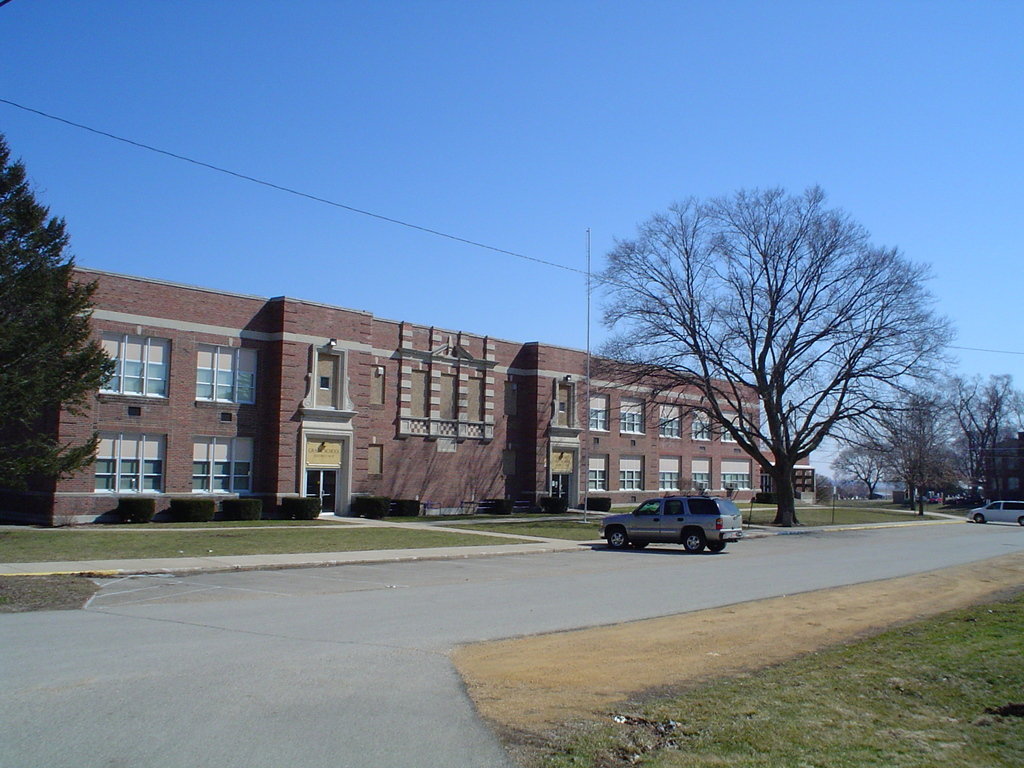 Ohio, IL: Ohio Grade/High School