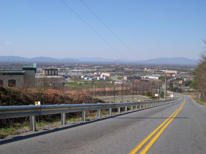 Lynchburg, VA: Shot of town from Candler's Mountain